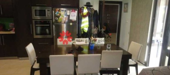 Propiedad comercial de 4 dormitorios en Aradippou, Cyprus No. 139588 10