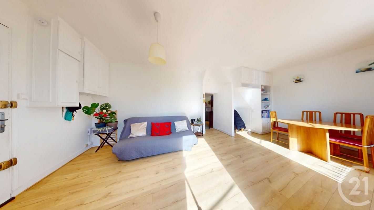 3 Schlafzimmer Haus in Aubervilliers, France, Nr. 291991