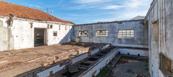 Lagerhaus in Alcanena, Portugal 584m², Nr. 15260 17