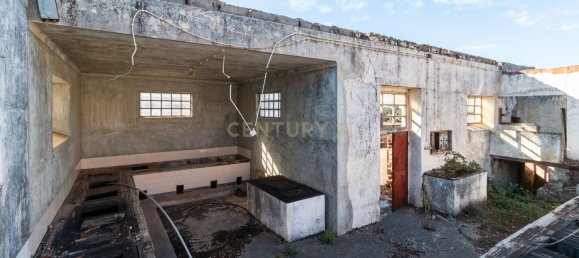 Lagerhaus in Alcanena, Portugal 584m², Nr. 15260 21