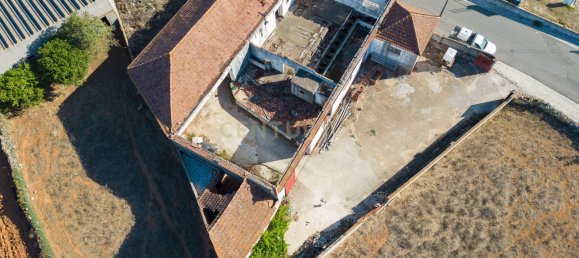 Lagerhaus in Alcanena, Portugal 584m², Nr. 15260 2