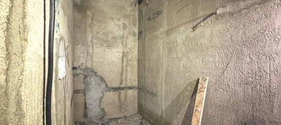 5 rooms Apartment in Siena, Italy No. 289102 12