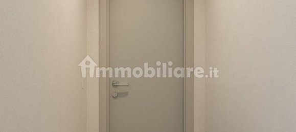 Propiedad comercial de 2 habitaciónes en Albignasego, Italy No. 321710 11