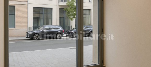 Propiedad comercial de 2 habitaciónes en Albignasego, Italy No. 321710 12