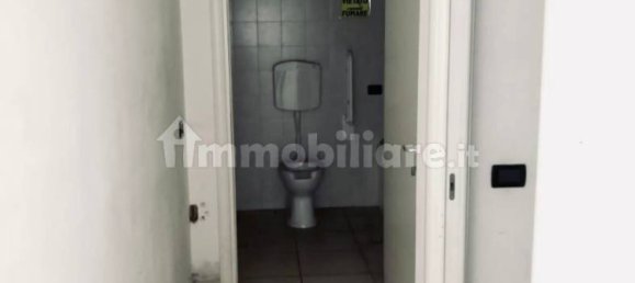 Propiedad comercial de 2 habitaciónes en Albignasego, Italy No. 321710 8