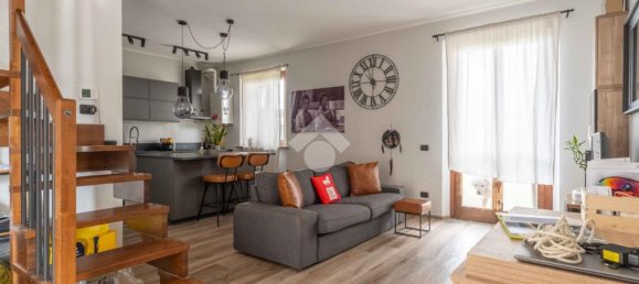 Casa de 3 habitaciónes en Cusago, Italy No. 340376 5