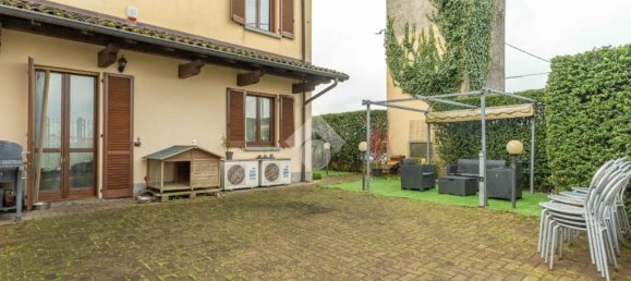 Casa de 3 habitaciónes en Cusago, Italy No. 340376 25