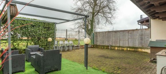 Casa de 3 habitaciónes en Cusago, Italy No. 340376 22