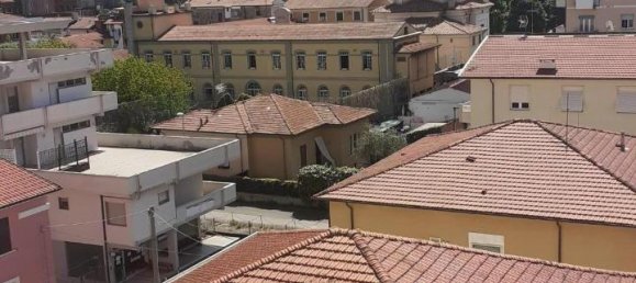 4-Zimmer Wohnung in Massa, Italy, Nr. 89057 3