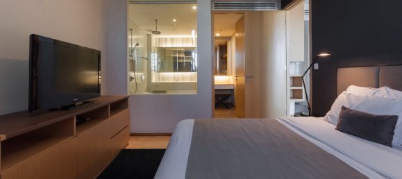 Кондоминиум  с 2 спальнями в Aequa Sukhumvit 49, Пляж Рейли, Таиланд № 29080 4