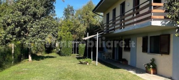 3 bedrooms Villa in Forte dei Marmi, Italy No. 227930 2