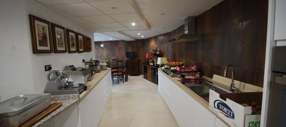 7 Schlafzimmer Villa in Tivoli, Italy, Nr. 135951 5