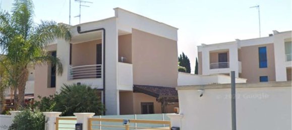 4-salle Appartement à Lecce, Italy No. 183433 4