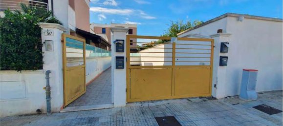 4-salle Appartement à Lecce, Italy No. 183433 7