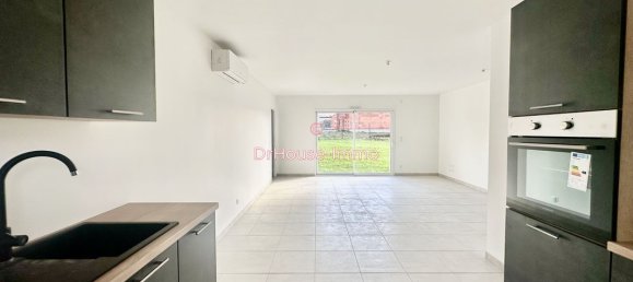 4 chambres Maison à Mesnil-Saint-Père, France No. 250968 3