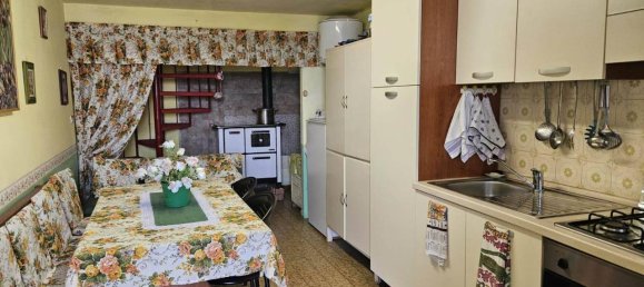 3 rooms House in Corio, Italy No. 30094 8