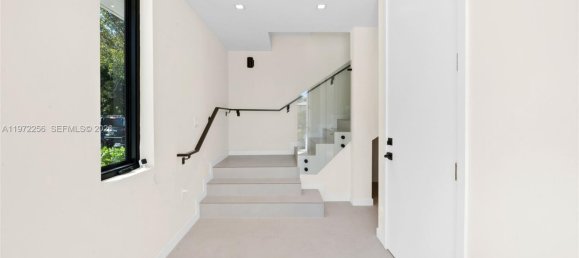 3 bedrooms Duplex for sale in Miami, Miami-Dade, Florida, USA № 614438 21