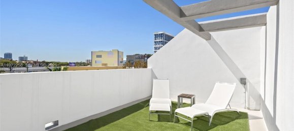 3 bedrooms Duplex for sale in Miami, Miami-Dade, Florida, USA № 614438 19