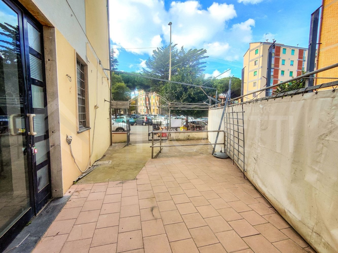 Imóvel comercial em Livorno, Italy 50 m² N.º 133891