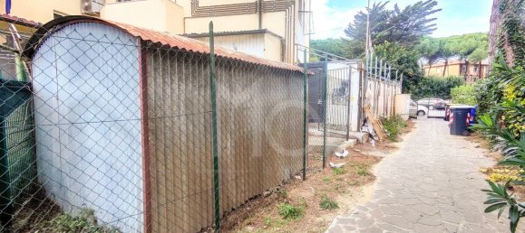 Imóvel comercial em Livorno, Italy 50 m² N.º 133891 2