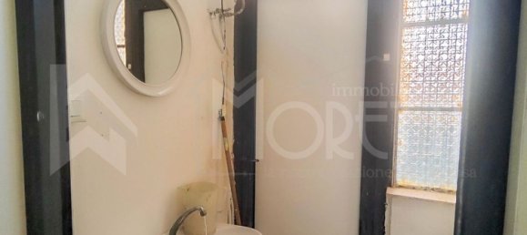 Imóvel comercial em Livorno, Italy 50 m² N.º 133891 6