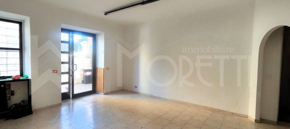 Imóvel comercial em Livorno, Italy 50 m² N.º 133891 12