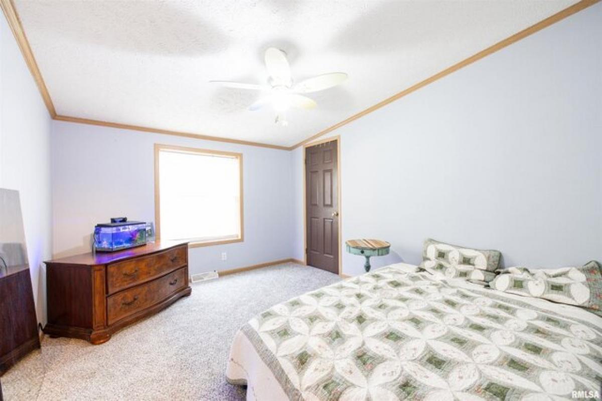 4 bedrooms House in Metropolis, USA No. 422587