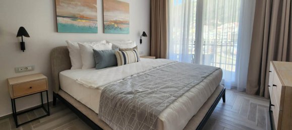 2 bedrooms Apartment in Herceg Novi, Montenegro No. 352 14