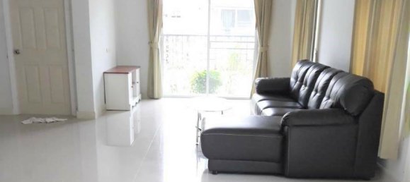 Café/restaurante de 3 dormitorios en Pattaya, Thailand No. 4087 5