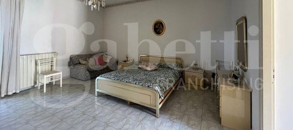 7 bedrooms House in Calvi Risorta, Italy No. 304461 4