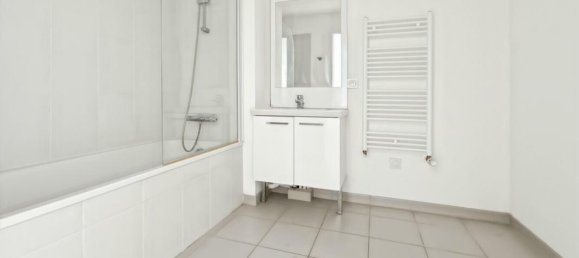 2 bedrooms Apartment in Nantes, France No. 299921 4