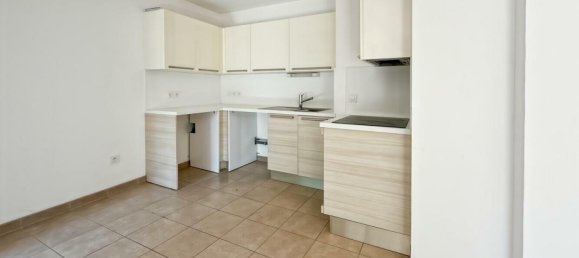 2 bedrooms Apartment in Nantes, France No. 299921 9