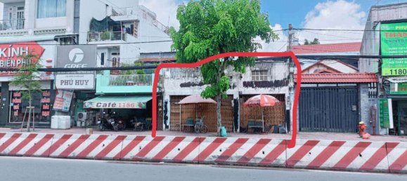 240m² House in District 7, Vietnam No. 7309 2