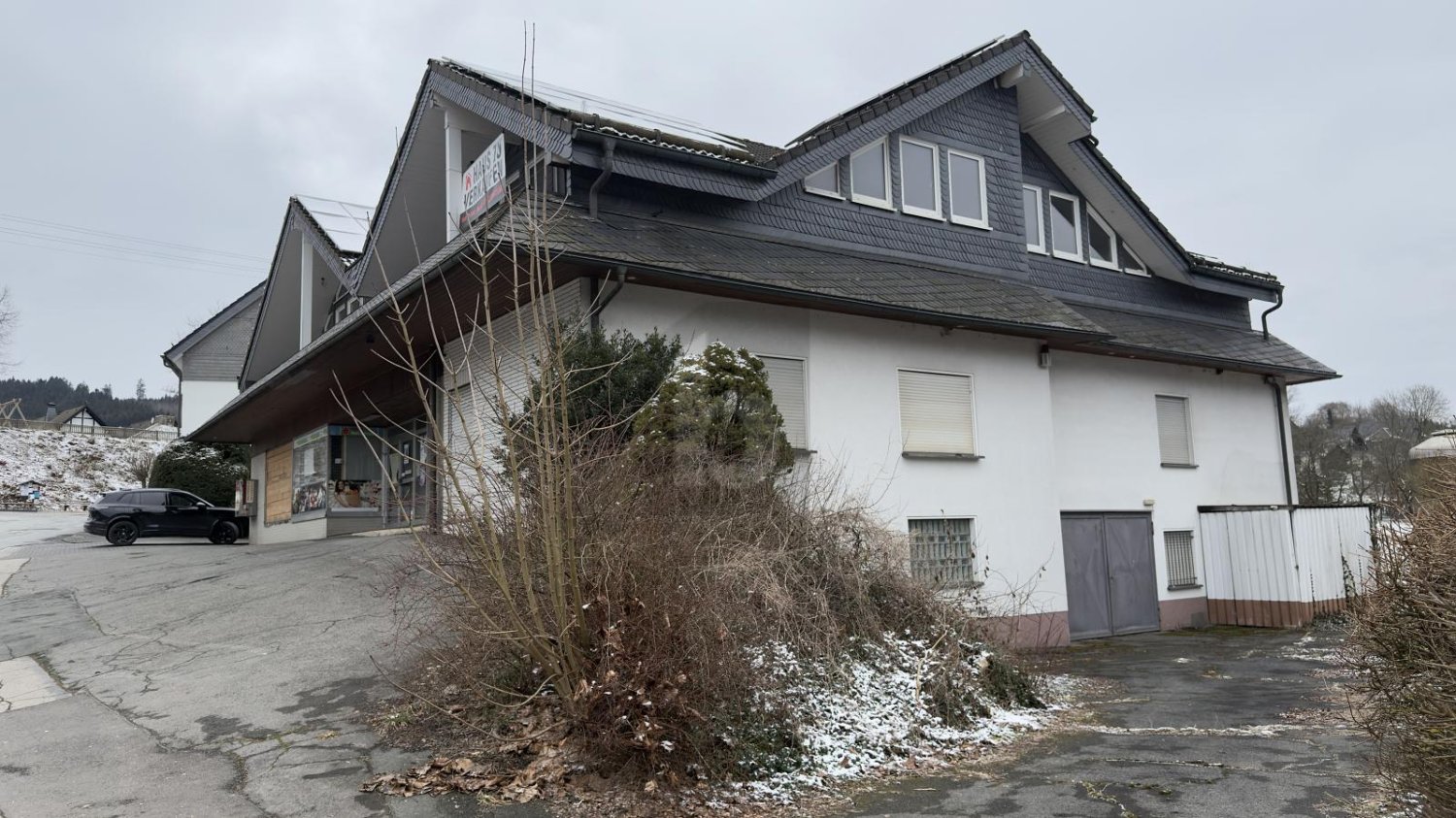 7 rooms Commercial property in Olpe, Germany No. 157725