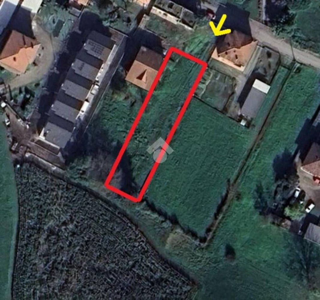 974m² Land in Olgiate Comasco, Italy No. 347606