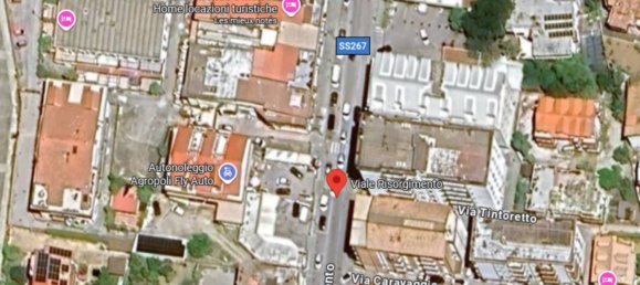 Propiedad comercial de 5 habitaciónes en Agropoli, Italy No. 342618 6