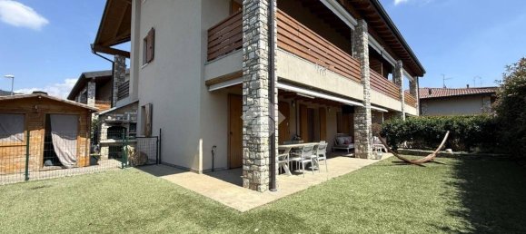 2 bedrooms Apartment in Scanzorosciate, Italy No. 257435 2