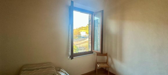 2 bedrooms Apartment in Siena, Italy No. 109218 5