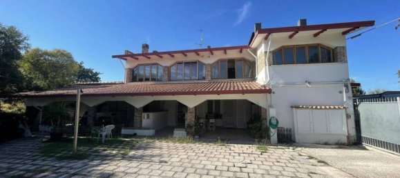 3 rooms Apartment in Montescudo Monte Colombo, Italy No. 11450 4