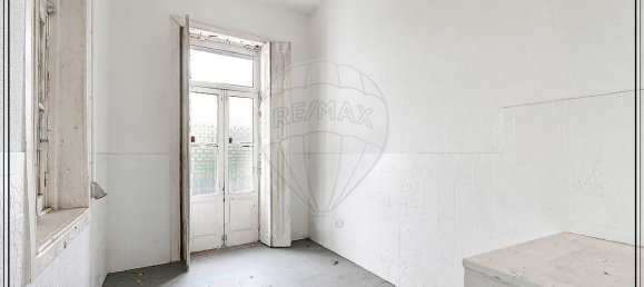 5 bedrooms House in Senhora da Hora, Portugal No. 178735 12