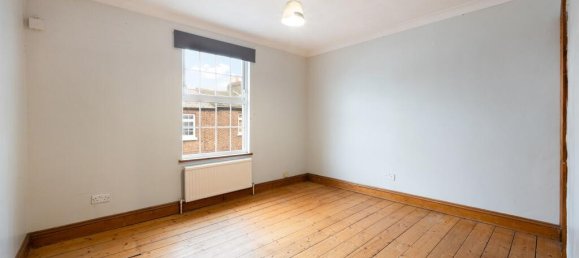 2 غرف نوم منزل في Surbiton, United Kingdom رقم 9963 7