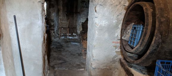 8-salle Maison à Fivizzano, Italy No. 67708 14