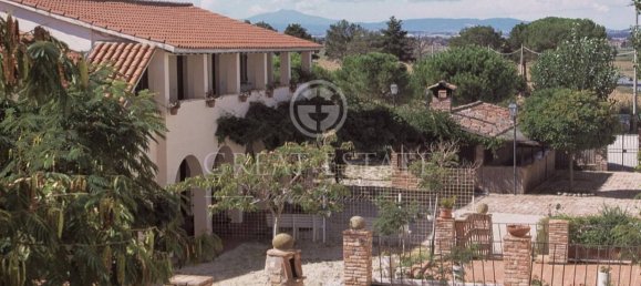 5 rooms Building in Magione, Italy No. 233753 10