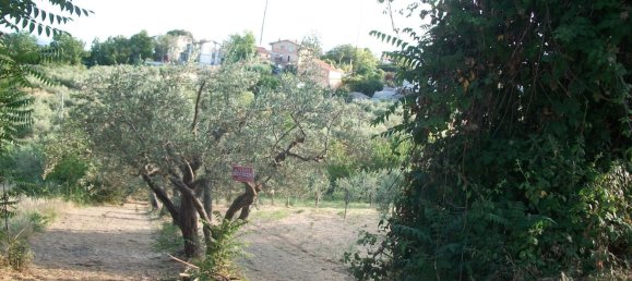 1500m² Land in Lanciano, Italy No. 158310 9