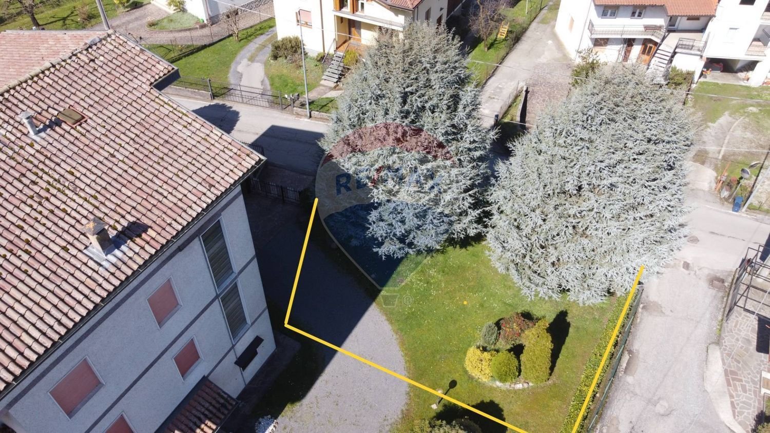 4-Zimmer Penthouse in Endine Gaiano, Italy, Nr. 119200