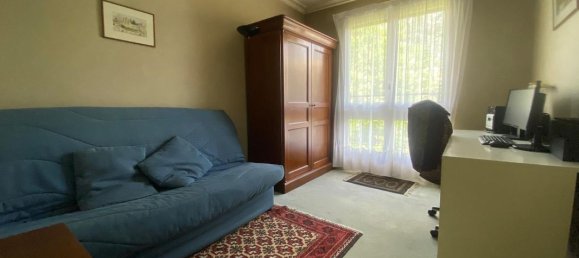 3 bedrooms Apartment in Yvelines, France No. 130384 7