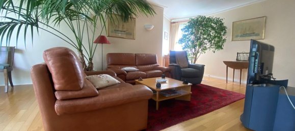 3 bedrooms Apartment in Yvelines, France No. 130384 3