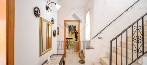 4 Schlafzimmer Haus in Noto, Italy, Nr. 136493 35