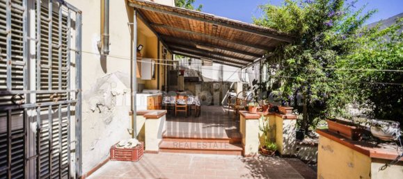 4 Schlafzimmer Haus in Noto, Italy, Nr. 136493 9