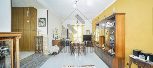 4 Schlafzimmer Haus in Noto, Italy, Nr. 136493 5